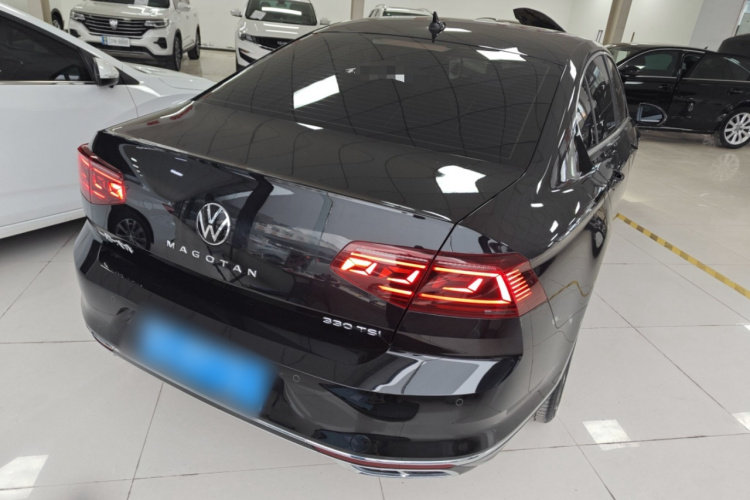 大众 迈腾 2023款 200万辆纪念版 330TSI DSG领先型车身外观6005