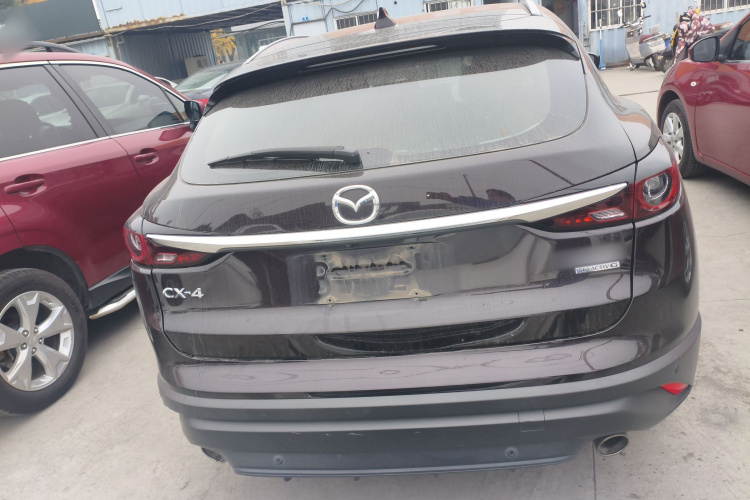 马自达CX-4 2020款 2.0L 自动两驱蓝天探索版车身外观6