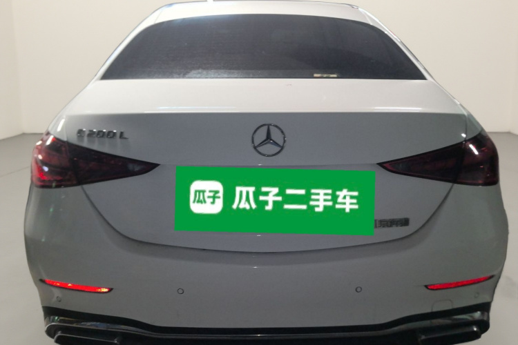 奔驰C级 2023款 C 200 L 运动版车身外观6