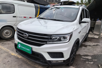 SWM斯威汽车 SWM斯威X3 2021款 1.5L 手动舒适型 7座