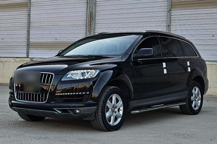 奥迪Q7 2014款 35 TFSI 进取型车身外观1