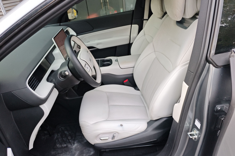 小鹏G6 2023款 700 四驱性能 Max局部细节19