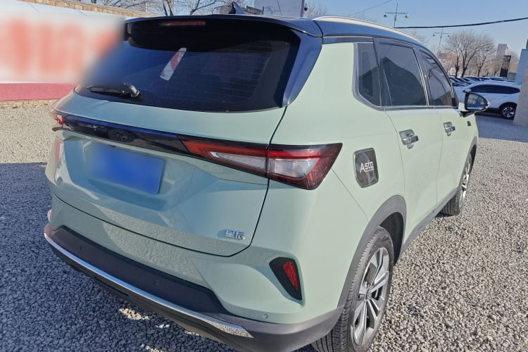 五菱汽车 五菱星辰 2021款 1.5T CVT星辉版车身外观7