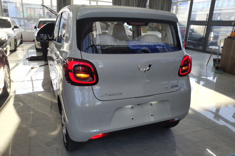 五菱汽车 宏光MINIEV 2025款 四门版 进阶款车身外观6