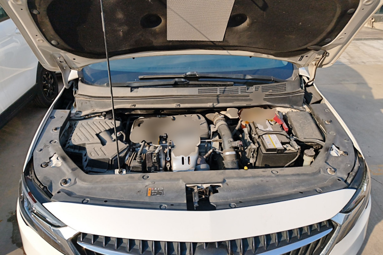 别克GL6 2018款 18T 6座尊贵型机舱底盘24