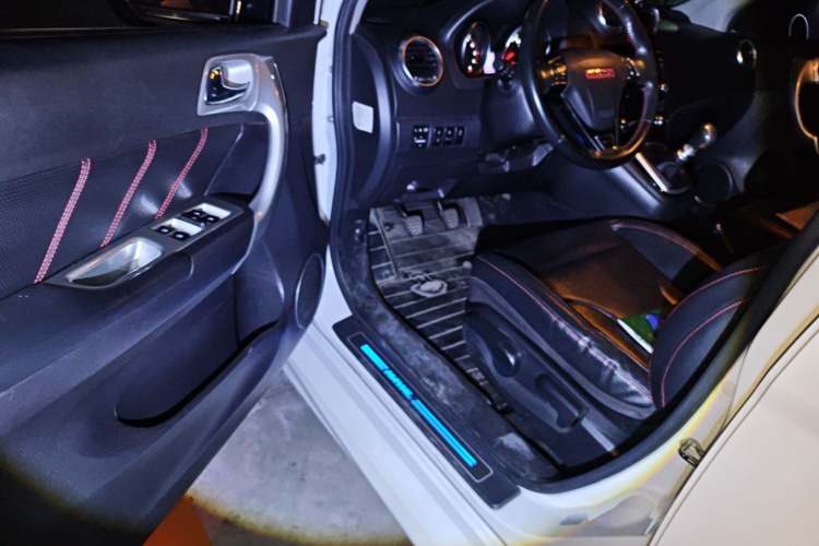 哈弗H6 2014款 升级版 1.5T 手动两驱精英型中控内饰20