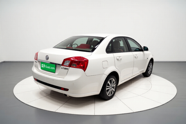 别克 凯越 2015款 1.5L 自动经典型车身外观7