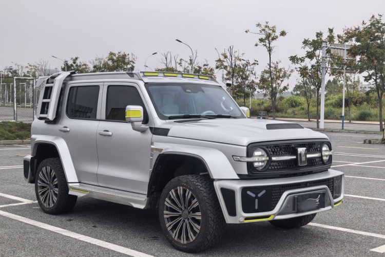 超境汽车 共创坦克300 2021款 2.0T 赛博坦克车身外观6003