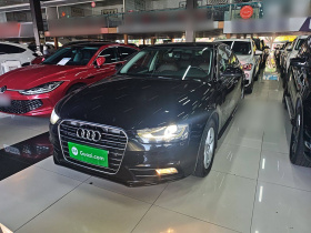 奥迪A4L 2015款 35 TFSI 自动标准型