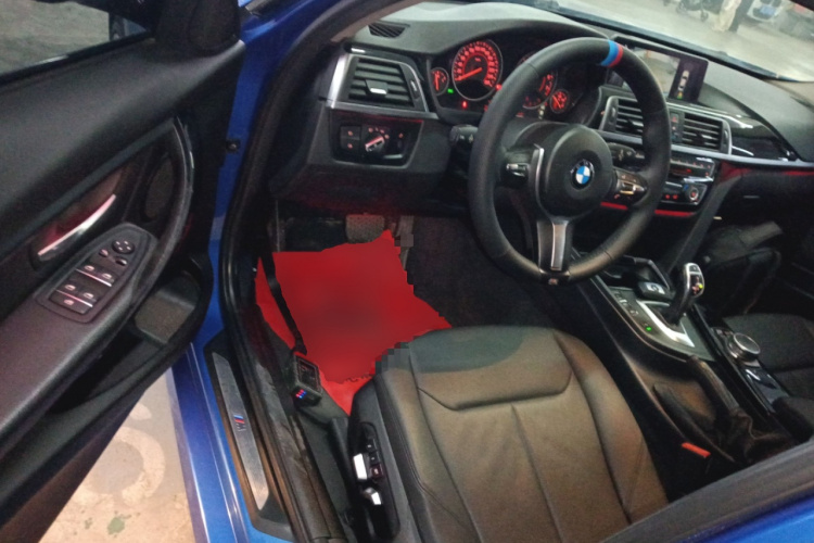 宝马3系 2017款 320Li M运动型中控内饰7003