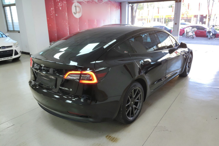 特斯拉 Model 3 2021款 改款 标准续航后驱升级版 3D1车身外观7