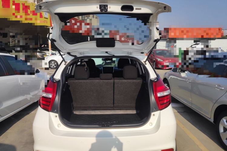 丰田 YARiS L 致炫 2019款 1.5E CVT魅动版 国VI局部细节23