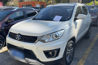 北京汽车 绅宝X35 2016款 1.5L 自动豪华版