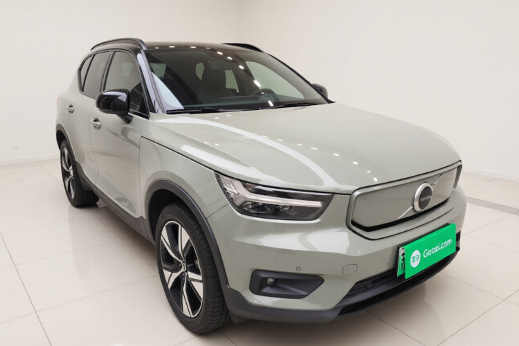 沃尔沃XC40新能源 2021款 P8 纯电 四驱智雅运动版车身外观3