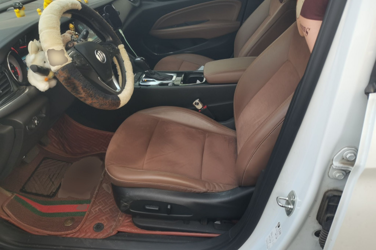 别克 君威 2019款 20T 精英型 国VI局部细节19