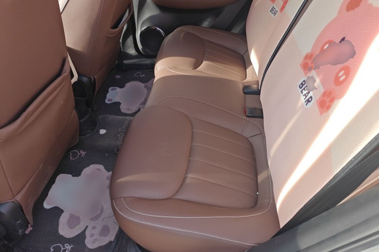 五菱汽车 五菱缤果 2023款 333km 悦享款中控内饰21