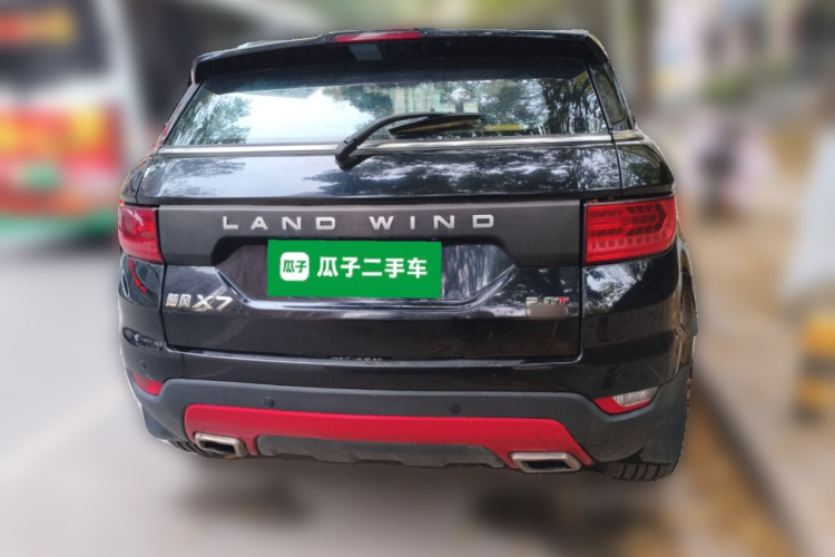 陆风X7 2015款 2.0T 全景尊贵版车身外观6004