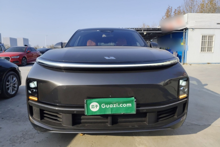 理想汽车 理想L8 2023款 Pro车身外观2