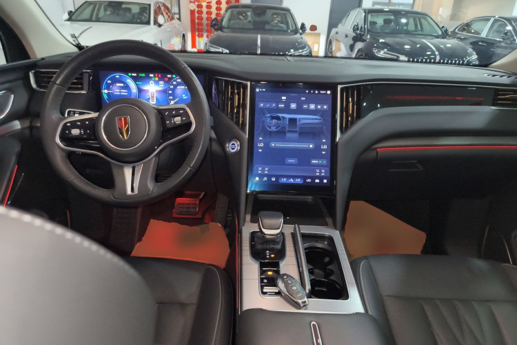 红旗HS7 PHEV 2024款 2.0T PHEV 四驱旗畅版 6座中控内饰12