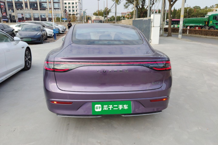 鸿蒙智行 智界S7 2024款 Pro 后驱长航版车身外观6