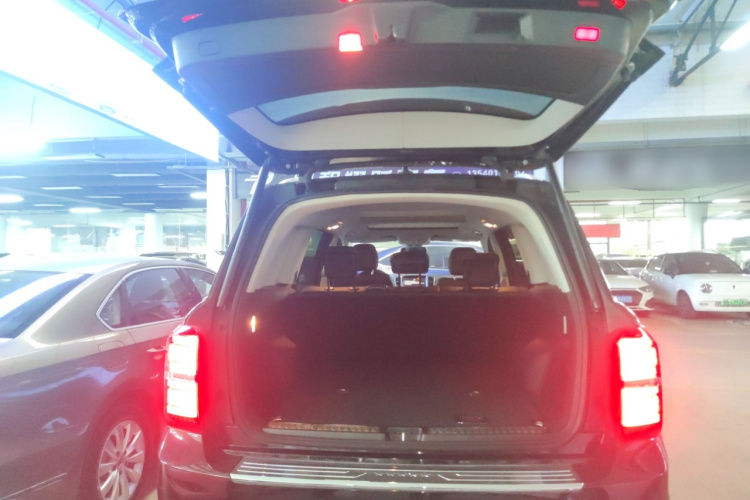 北京越野 北京BJ90 2023款 3.0T 山河经典版 至尊版局部细节23