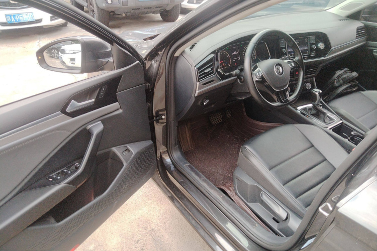 大众 速腾 2020款 200TSI DSG舒适型 国VI中控内饰20