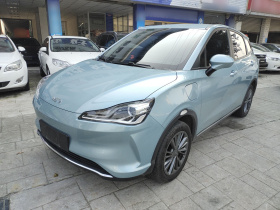 哪吒汽车 哪吒V 2022款 潮 400 Lite