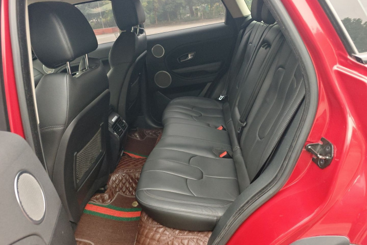 路虎 揽胜极光 2015款 2.0T 五门智耀版中控内饰21