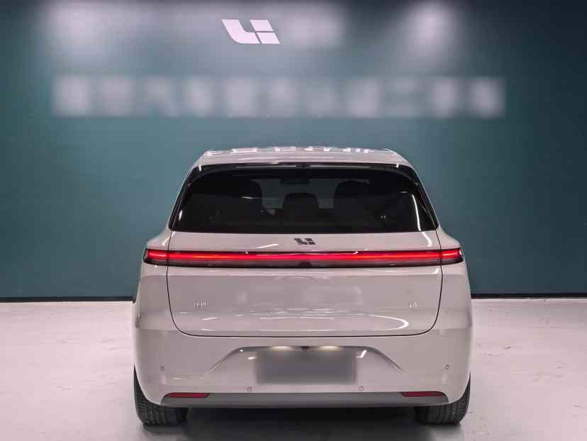 理想汽车 理想L6 2025款 Pro 智能焕新版(5)