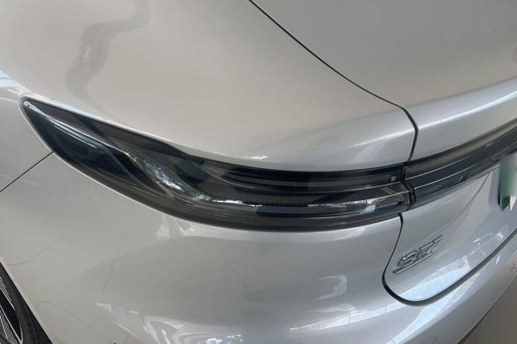 蔚来ET7 2024款 75kWh 行政版车身外观6007