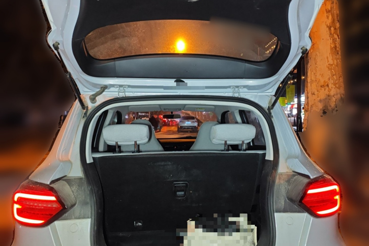 零跑汽车 零跑T03 2023款 200轻享版中控内饰23