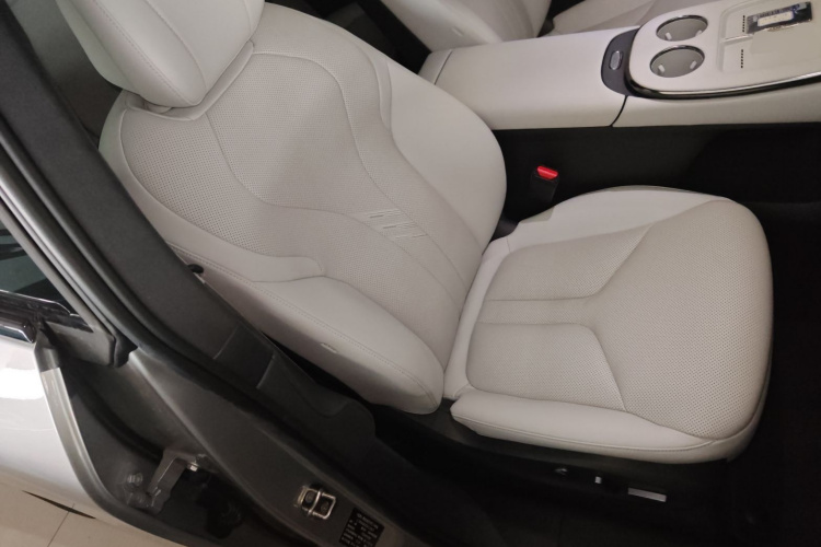 小鹏G7 2025款 702 超长续航 Max局部细节41