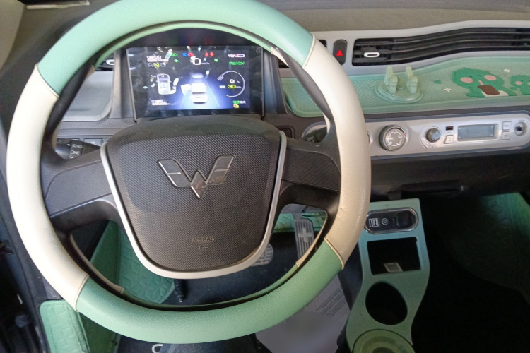 五菱汽车 宏光MINIEV 2022款 马卡龙臻享款 磷酸铁锂中控内饰12