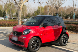 smart fortwo 2015款 1.0L 52千瓦硬顶激情版