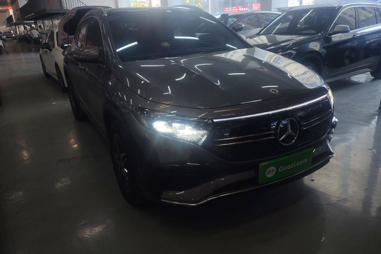 奔驰EQA 2022款 EQA 300 4MATIC 首发特别版车身外观6002