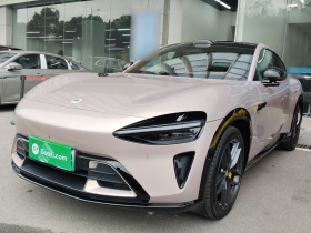 小米汽车 小米YU7 2025款 超长续航高性能四驱Max版