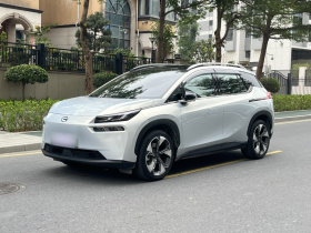 埃安 AION V 2022款 Plus 80 领袖版 三元锂