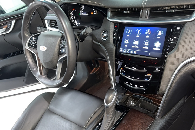 凯迪拉克XTS 2018款 28T 精英型中控内饰7004