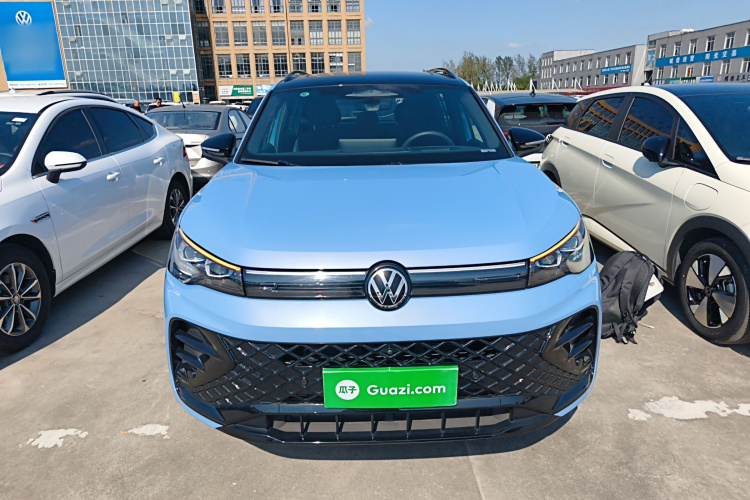 大众 途观L 2024款 PRO 380TSI 四驱R-Line智尊版车身外观6001