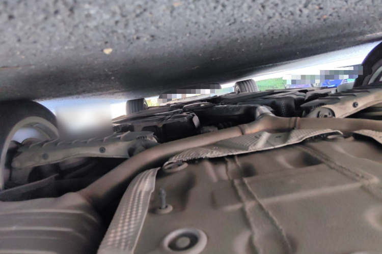 奥迪A4L 2018款 30周年年型 45 TFSI quattro 个性运动版局部细节9009