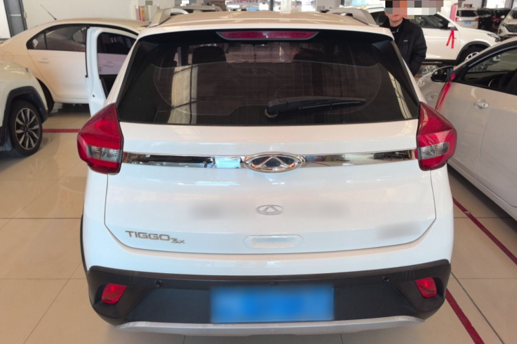 奇瑞 瑞虎3X 2017款 1.5L 自动时尚版车身外观6004