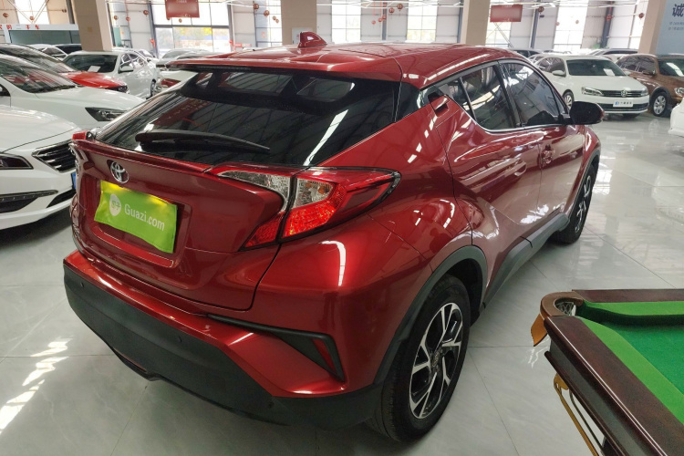 丰田C-HR 2018款 2.0L 领先天窗版 国VI车身外观6005