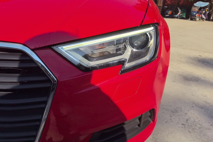 奥迪A3 2018款 30周年年型 Limousine 35 TFSI 进取型局部细节36