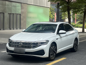 大众 速腾 2023款 300TSI DSG超越版