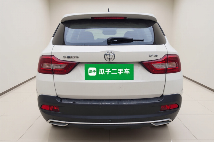 中华V3 2020款 1.6L 手动舒适星空版车身外观6