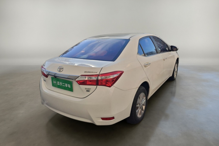 丰田 卡罗拉 2017款 1.2T 手动GL车身外观7