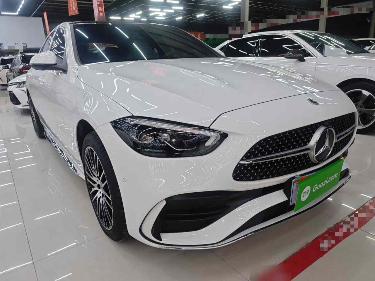 奔驰C级 2024款 改款三 C 260 L 运动版(3)