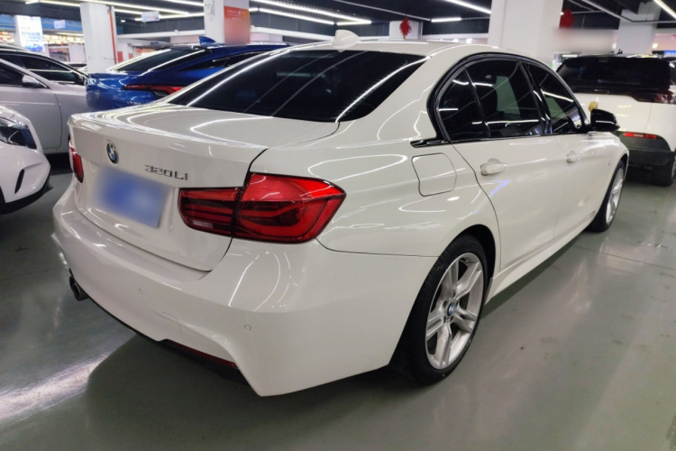 宝马3系 2019款 320Li M运动套装车身外观7