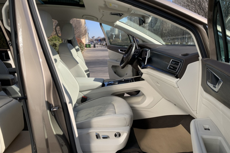 大众 威然 2022款 380TSI 旗舰版局部细节41