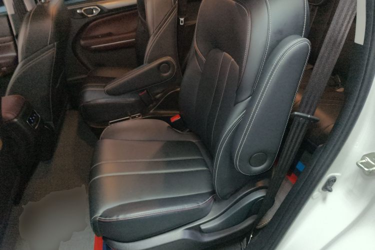 广汽传祺 传祺M6 2023款 PRO 270T DCT豪华版中控内饰21